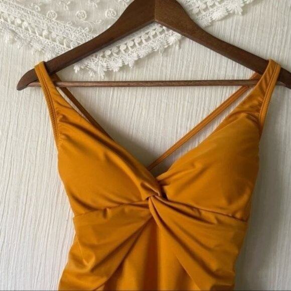 Bleu Rod Beattie One Piece Swimsuit Women's 12 NWT Desert Dreams Yellow Gold - Picture 3 of 12